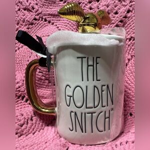 Wizarding World Rae Dunn Golden Snitch Double-Sided Mug w/Topper HTF NWT